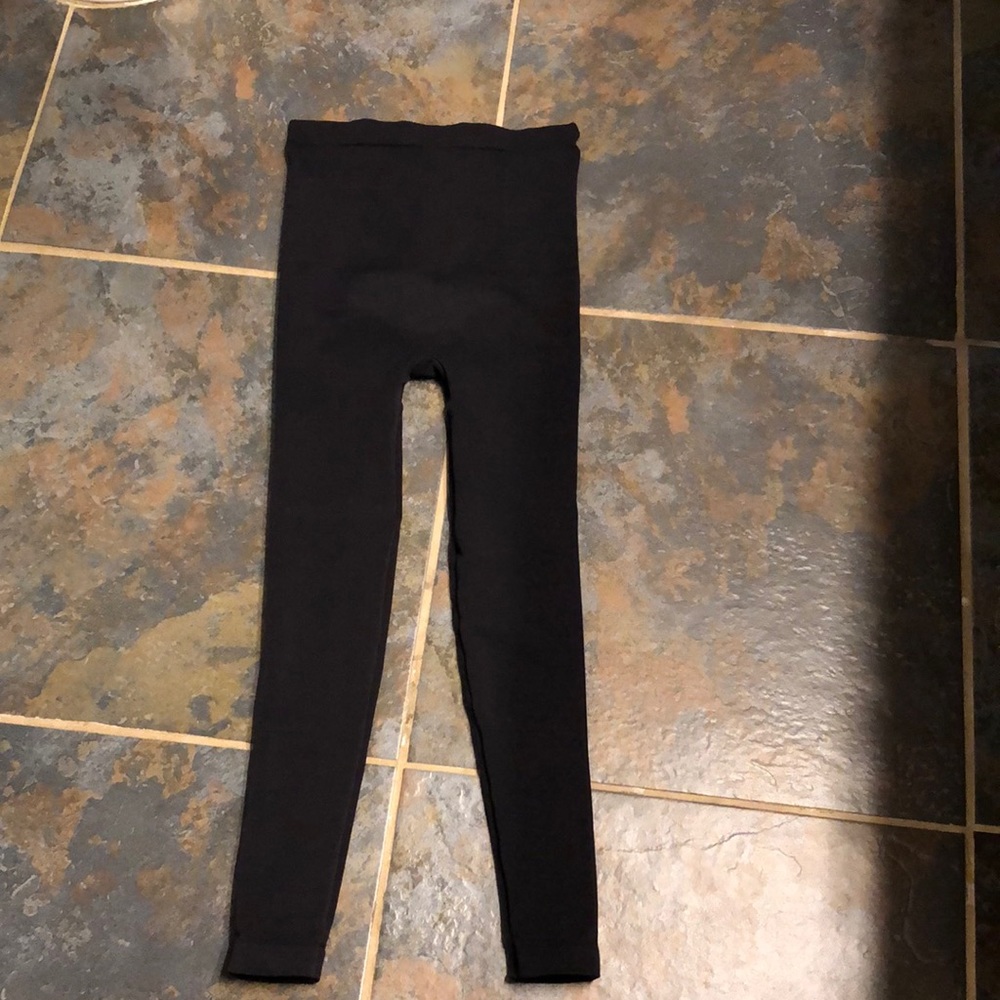 Spanx super high rise legging.  Brand new.